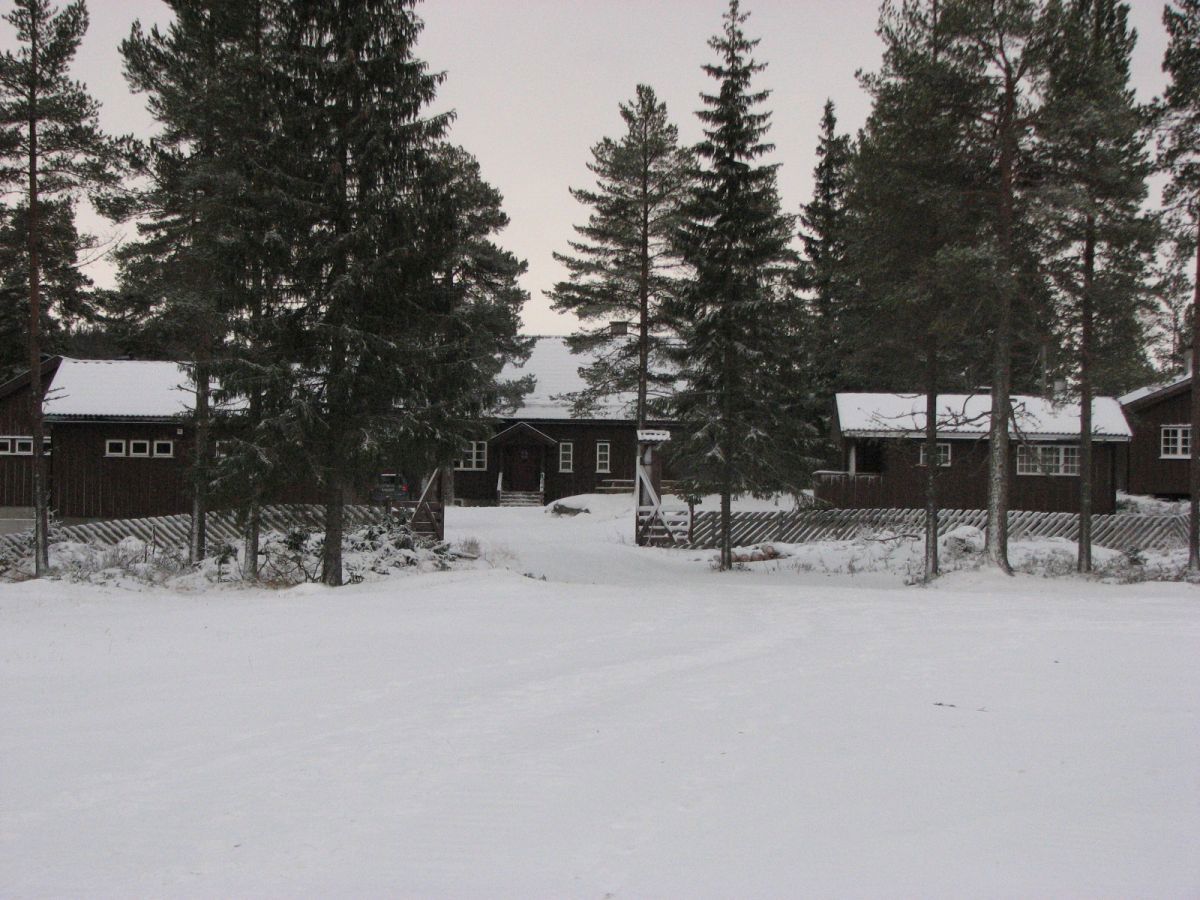 Åstjern klargjøres for skiføre og gjester