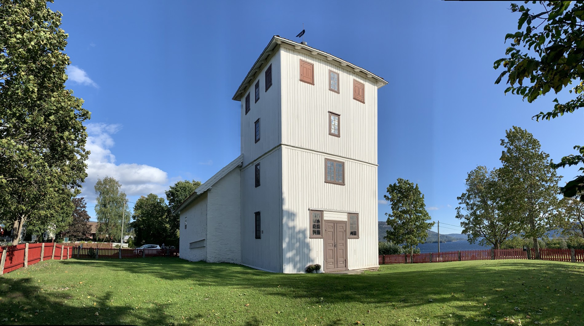 Bønsnes kirke sett fra vest