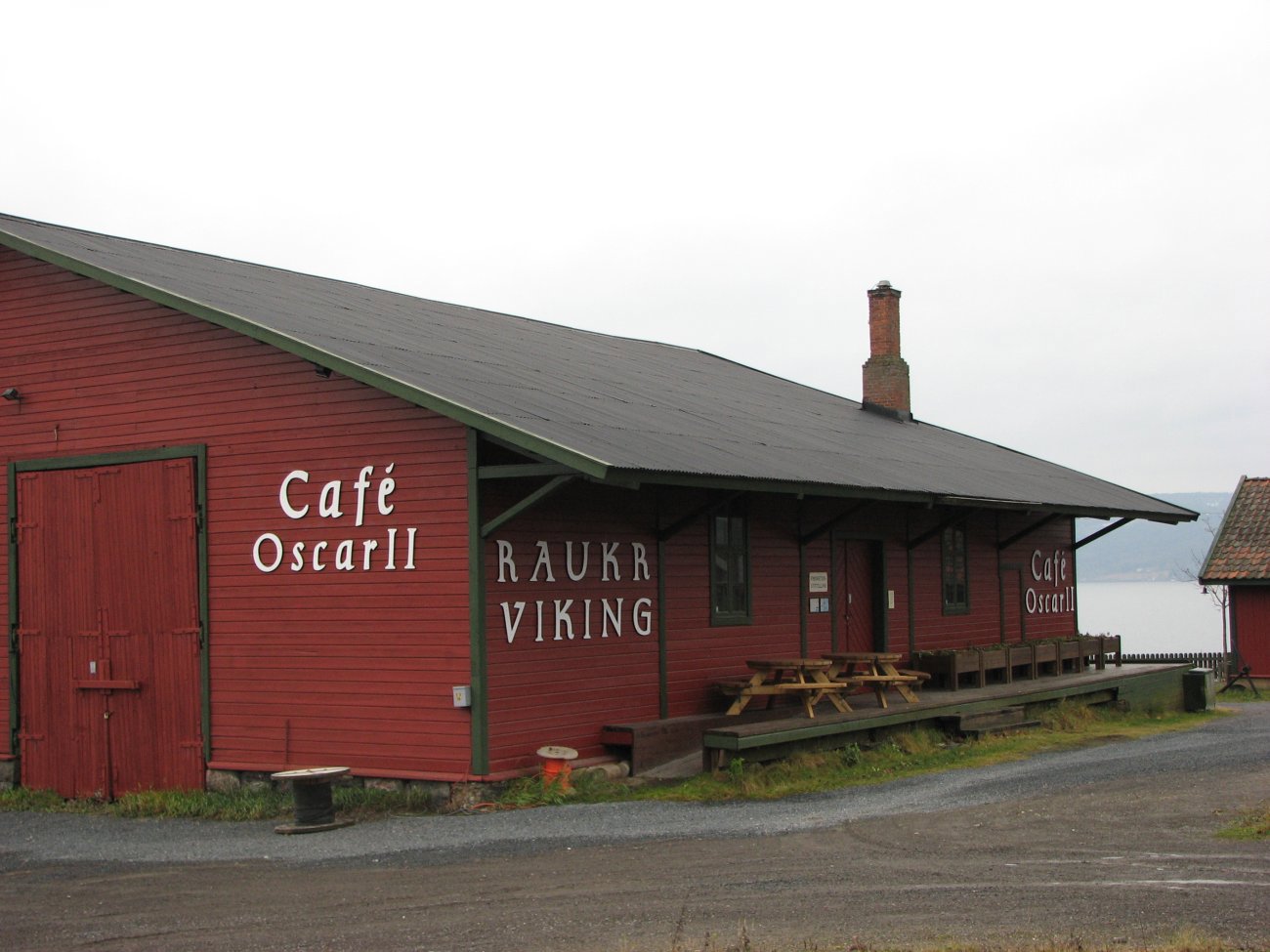 Cafe Oscar ll i Røykenvik