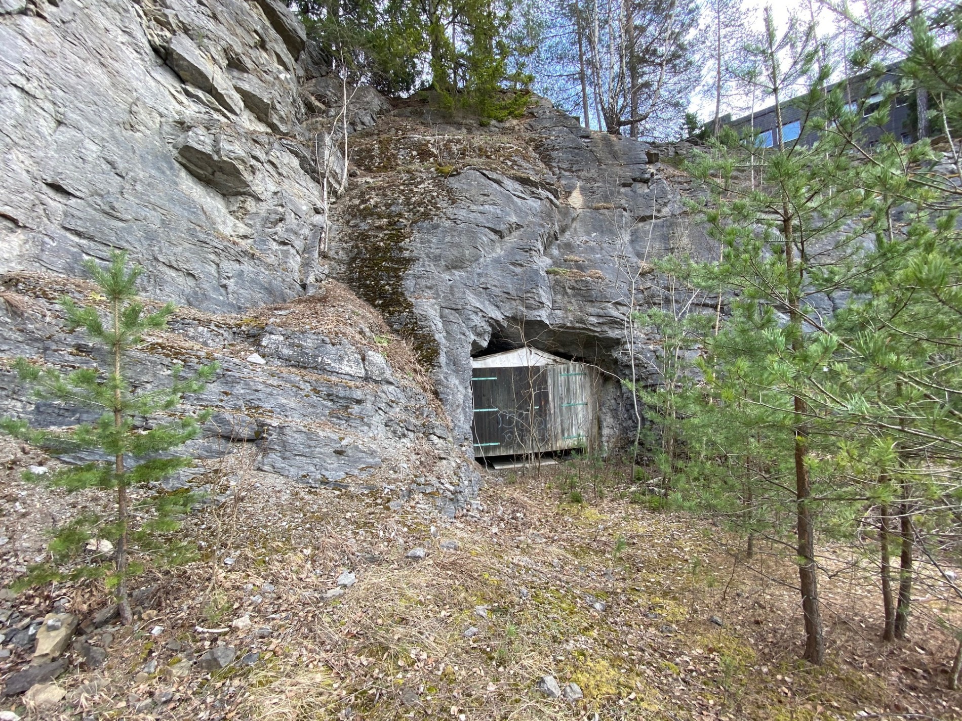Den gamle sandsiloen ved Kjellerberget
