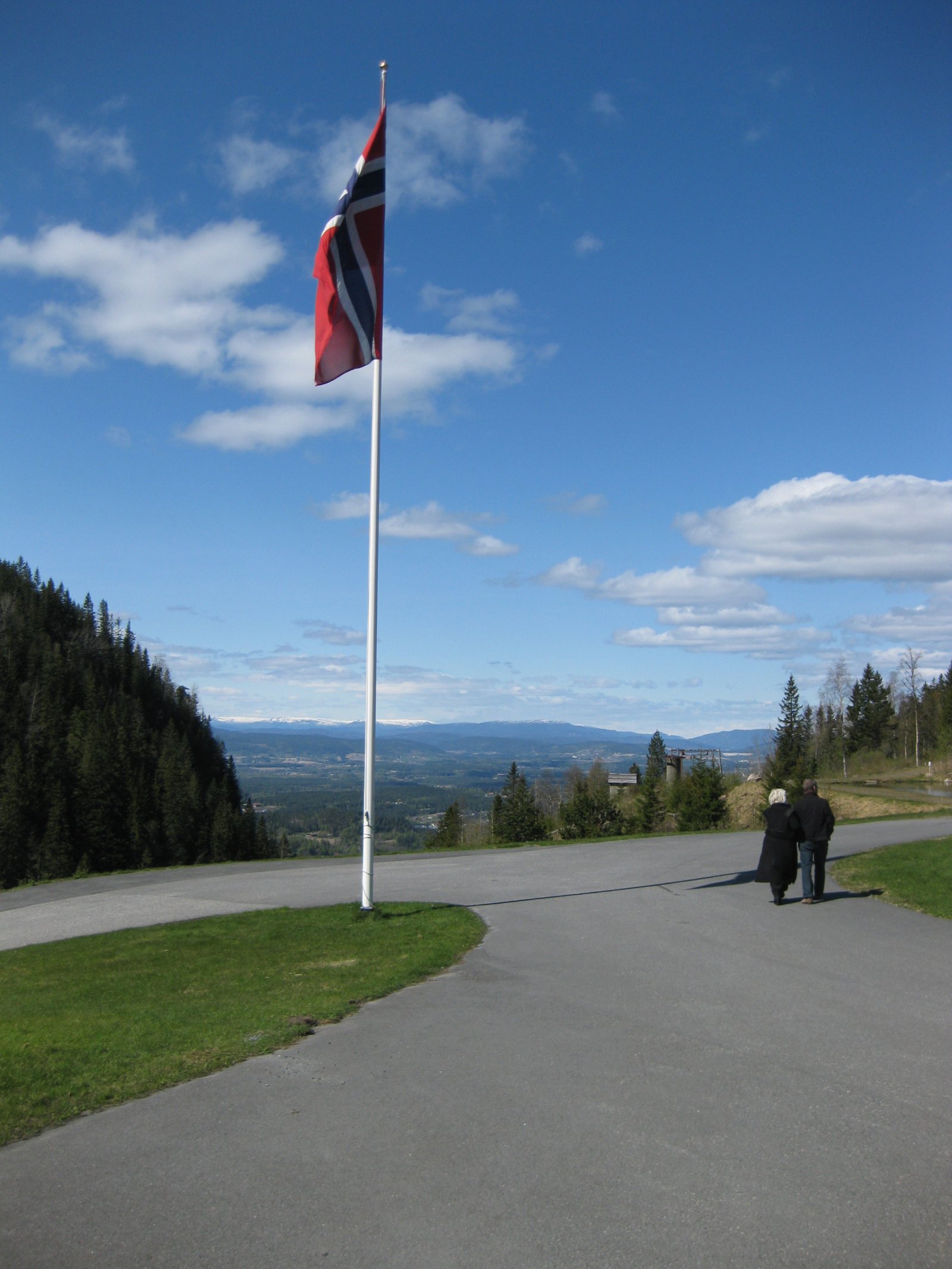 Det flagges på Kleivstua