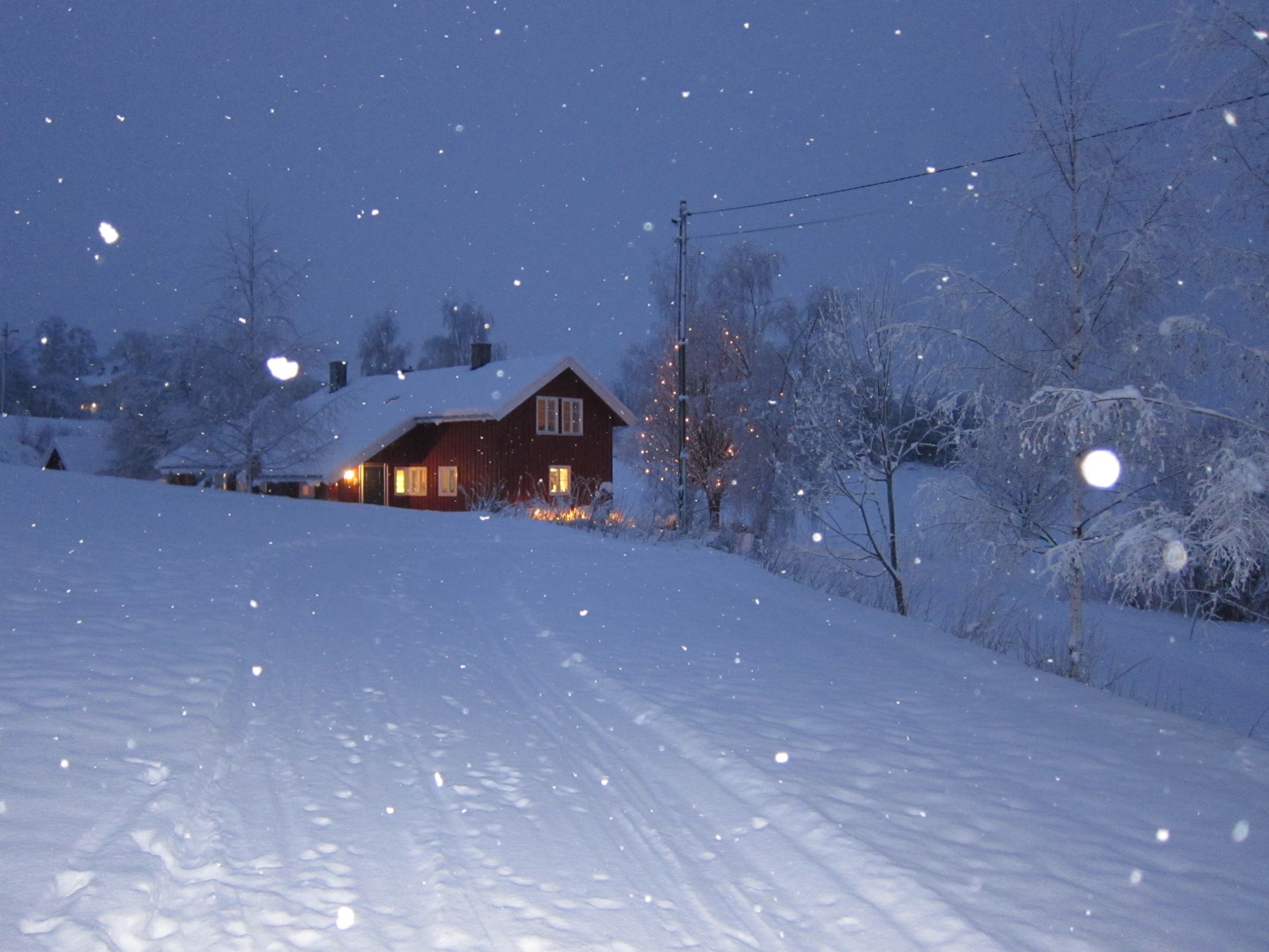 Det snør og snør i sporet