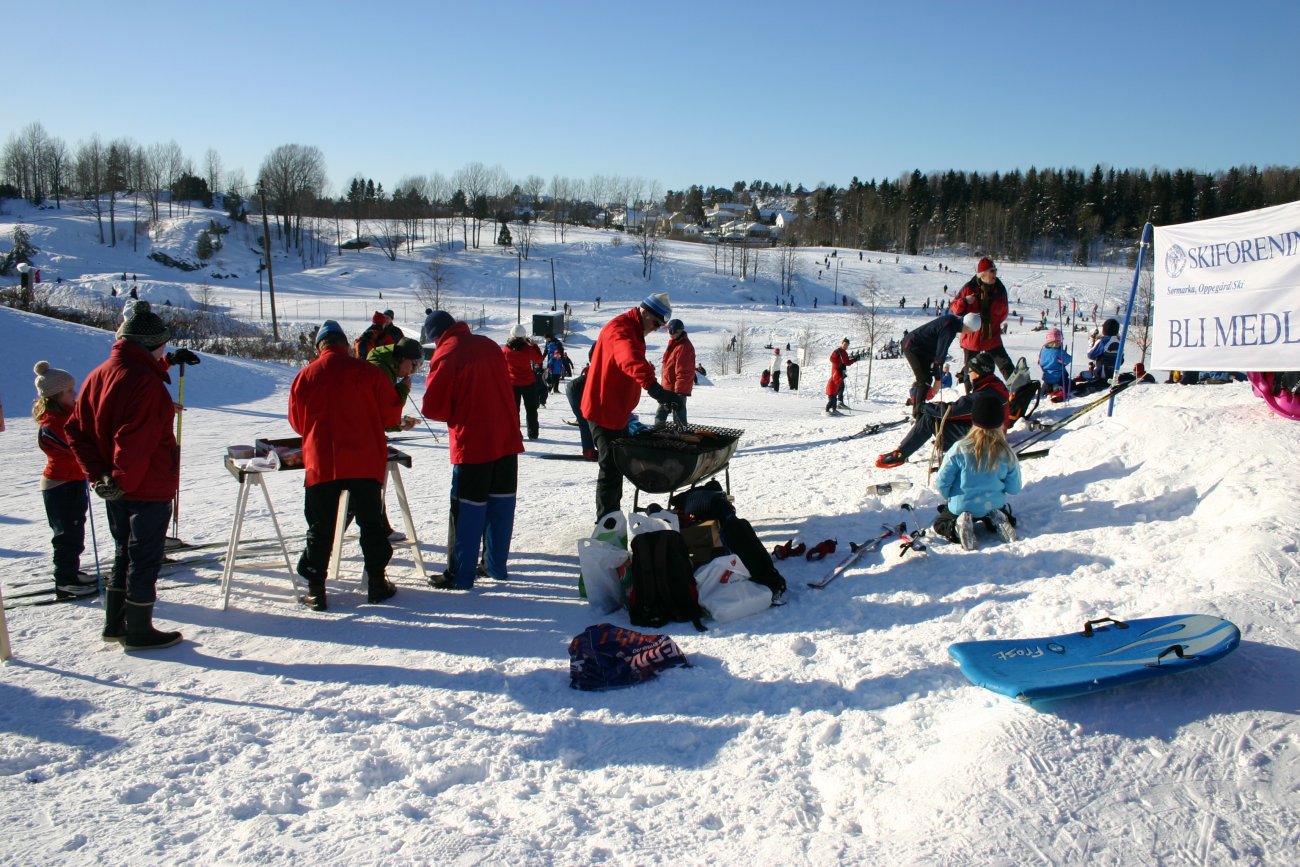 Familieskidag på Greverud