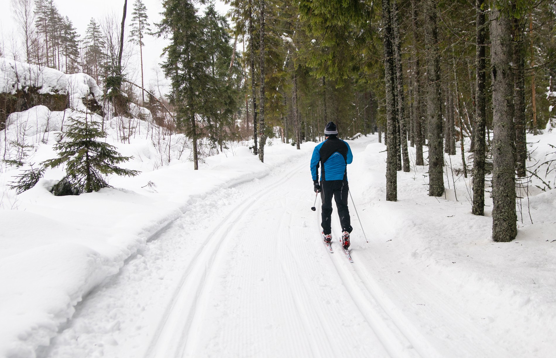 Fine spor mellom Burudvann og Vensåsseter