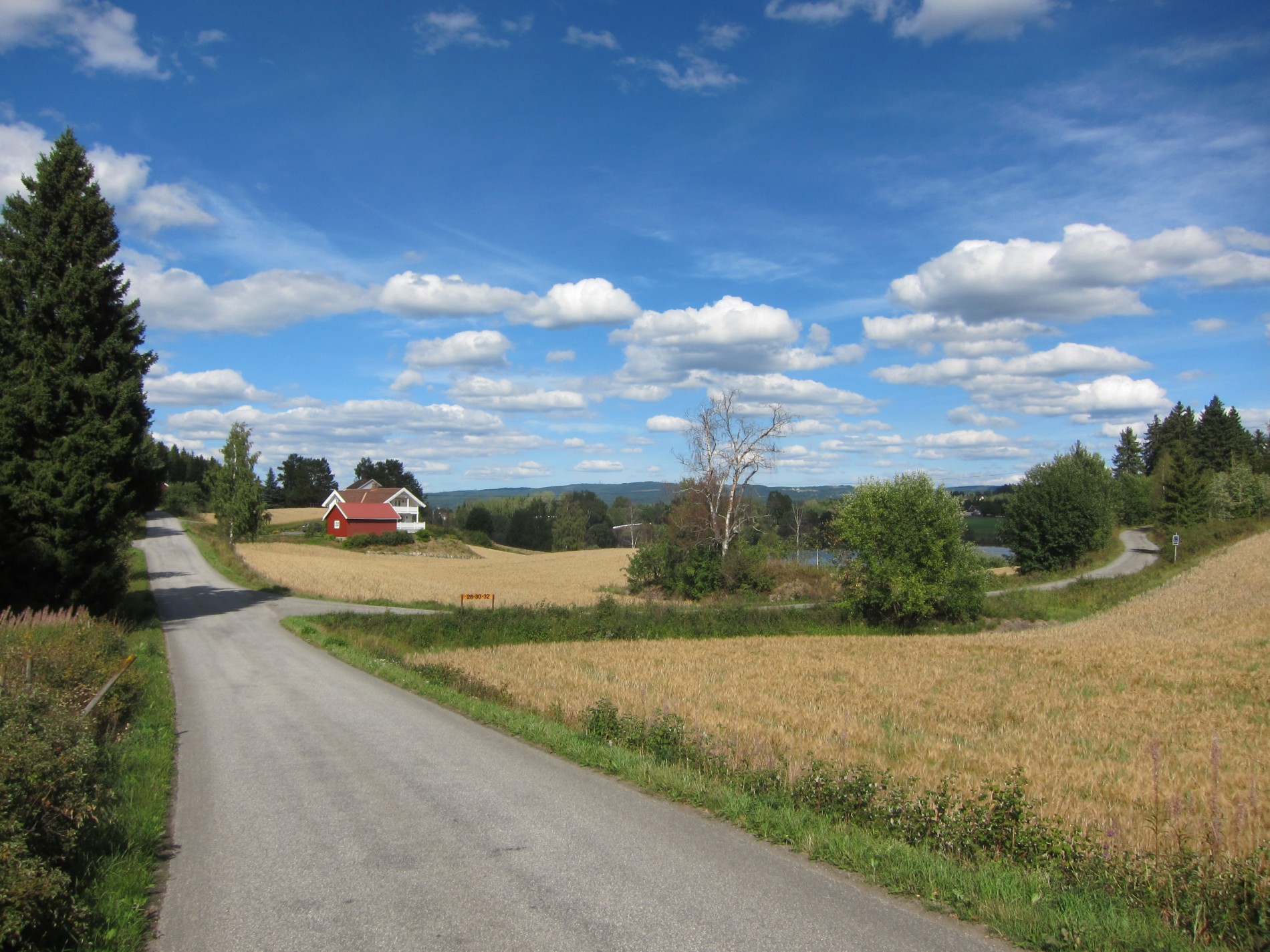 Fint å sykle Breigutua