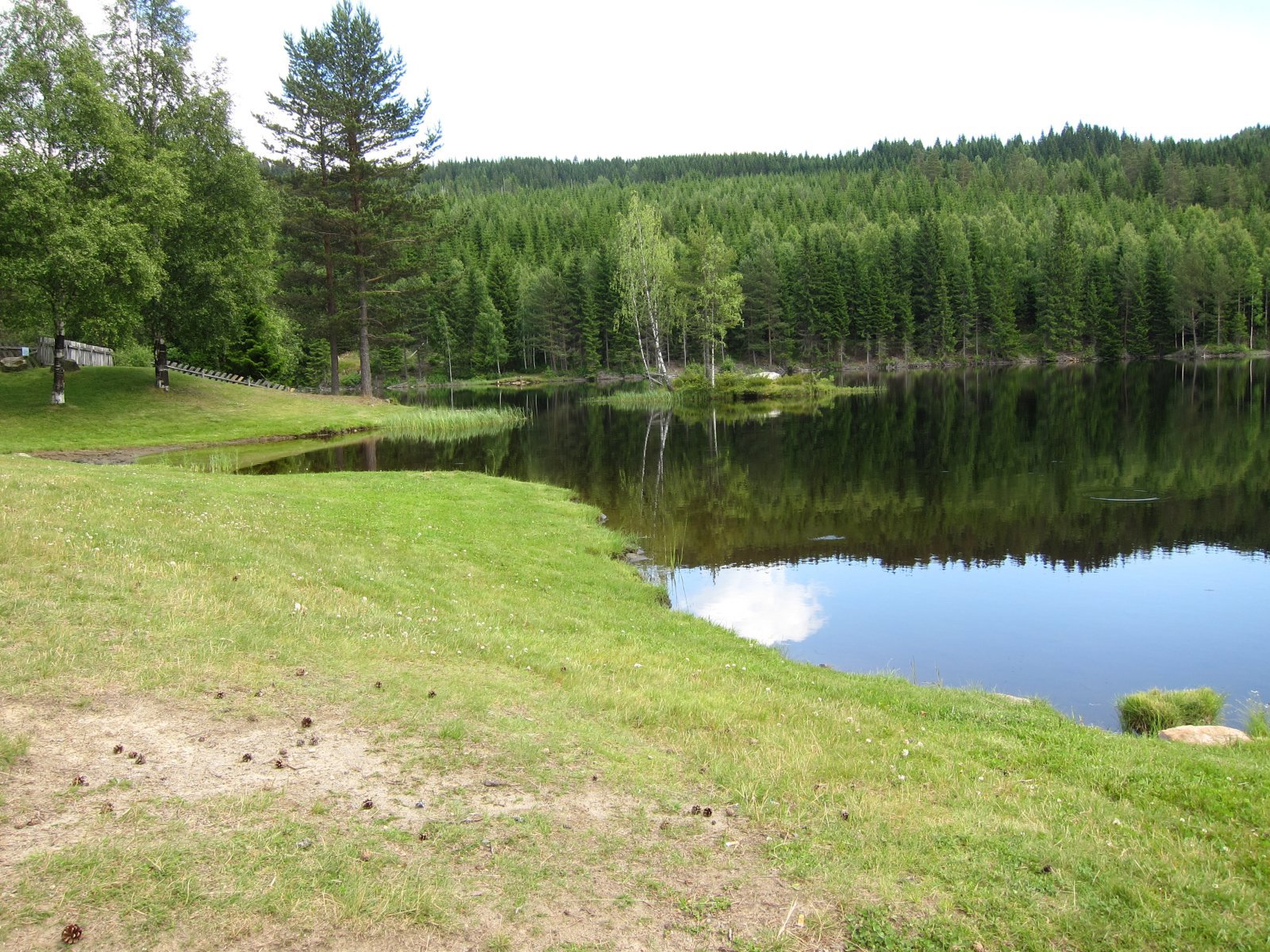 Flott raste- og badeplass i Nord-Fløyta