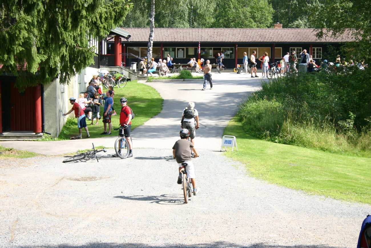 Folksomt på Mariholtet