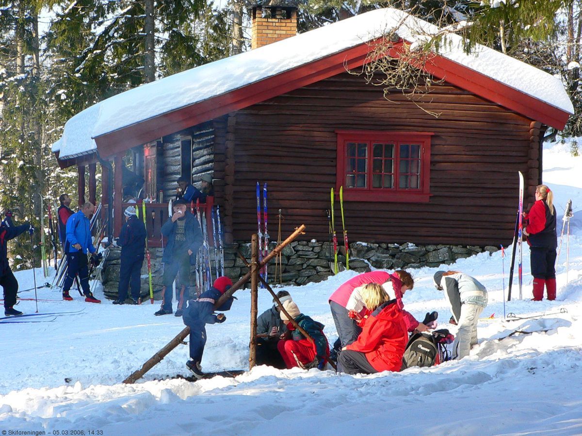 Folksomt ved Sterkerud