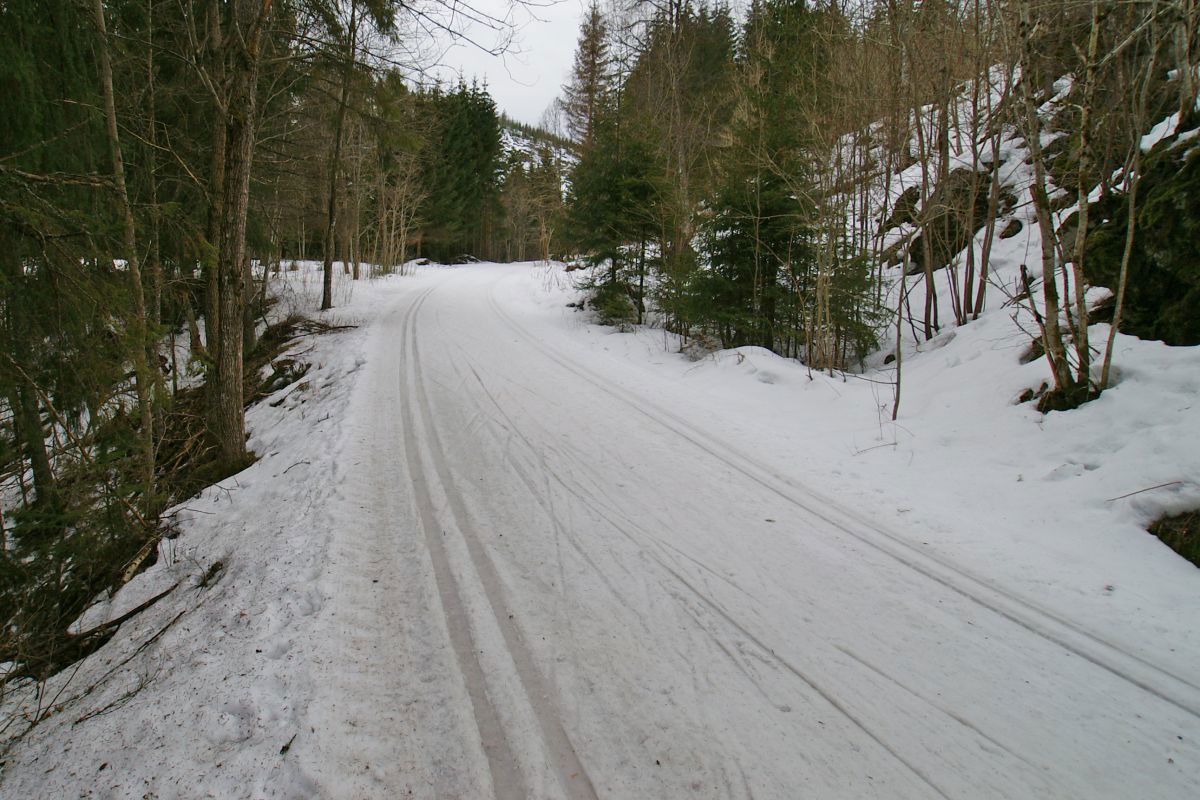 Fortsatt fine skimuligheter i Helårsløypa