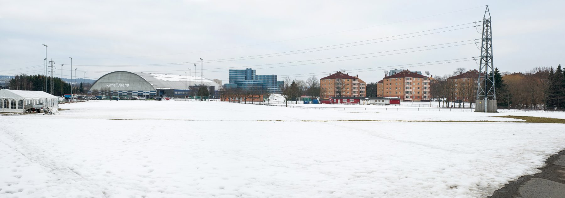 Fortsatt snedekke på Valle Hovin