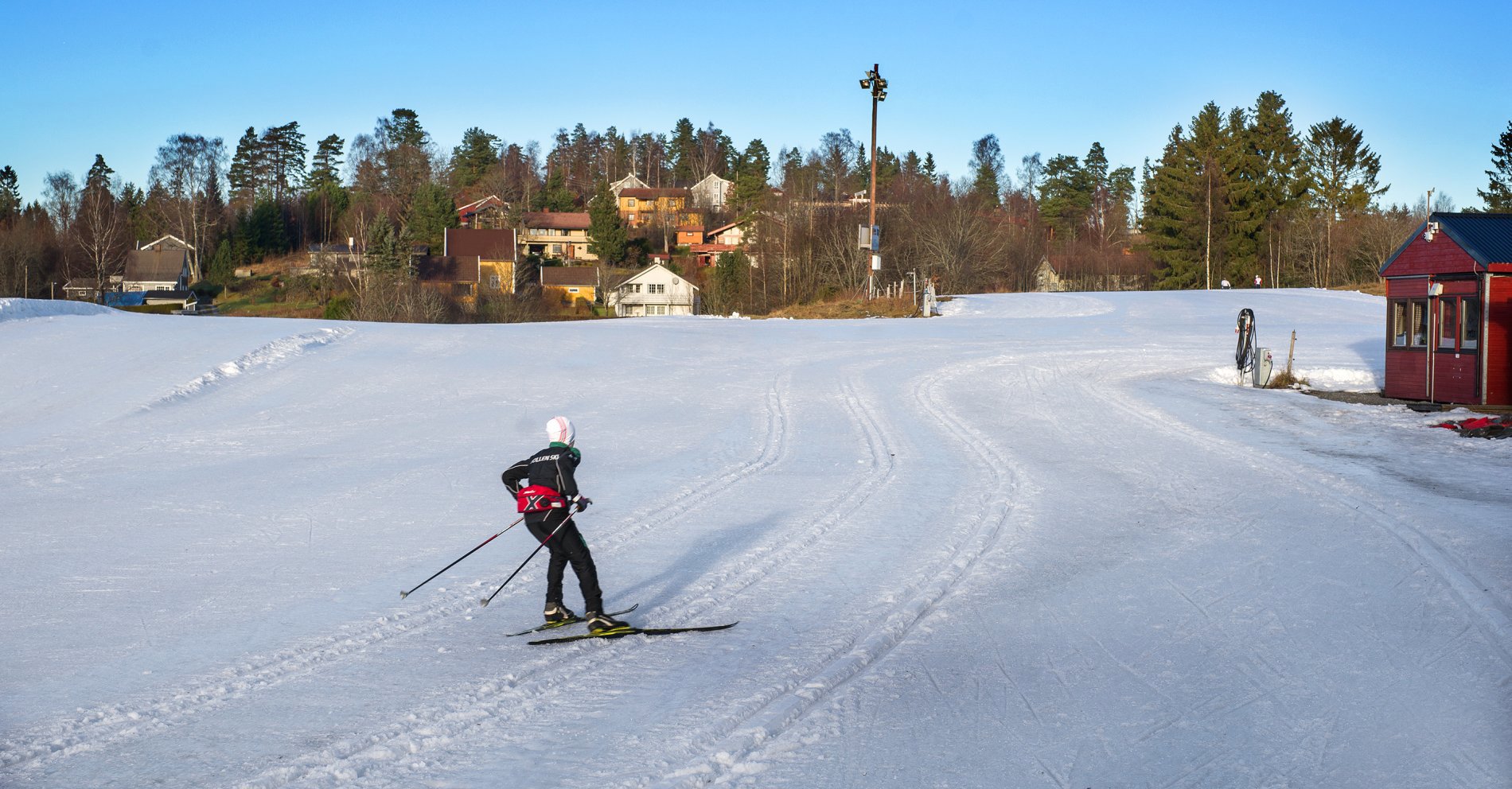 Full fart på kunstsnøen