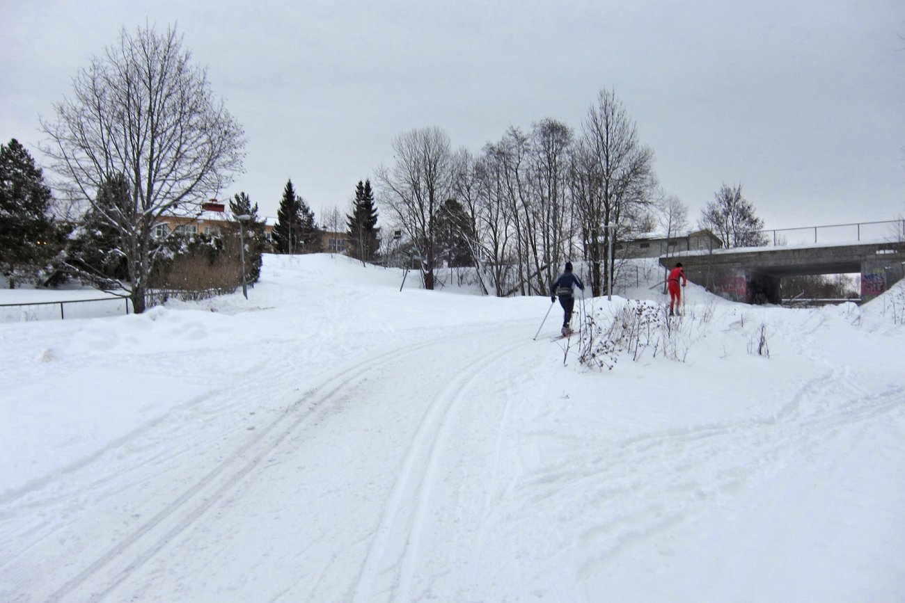 Helt frem til Huseby