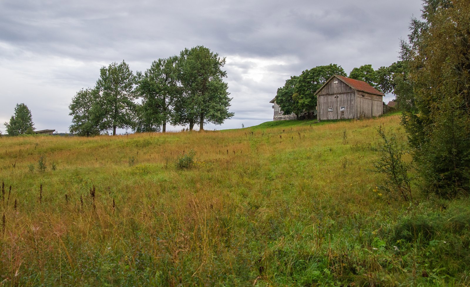 Høstlig ved Linnerud i kveld