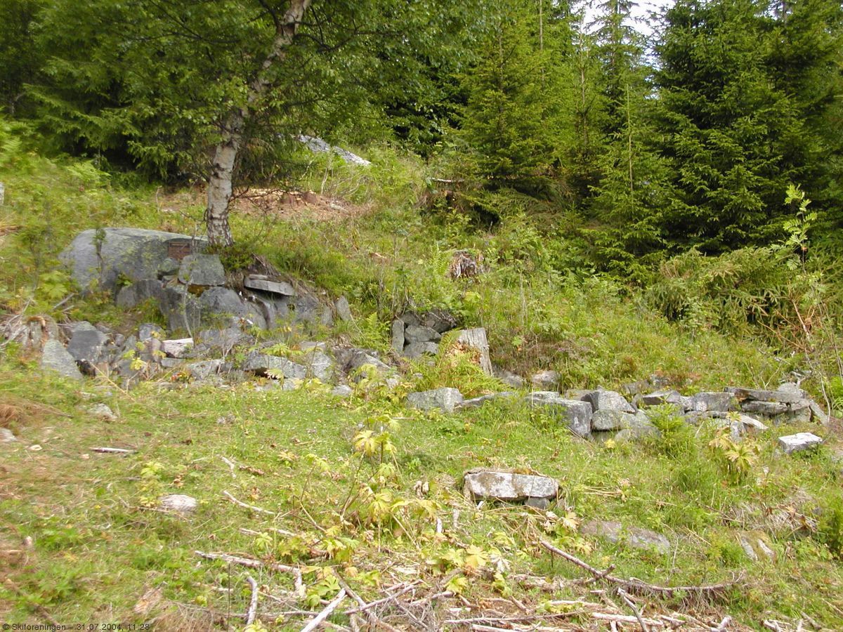 Hustuftene på Korsgranbråten