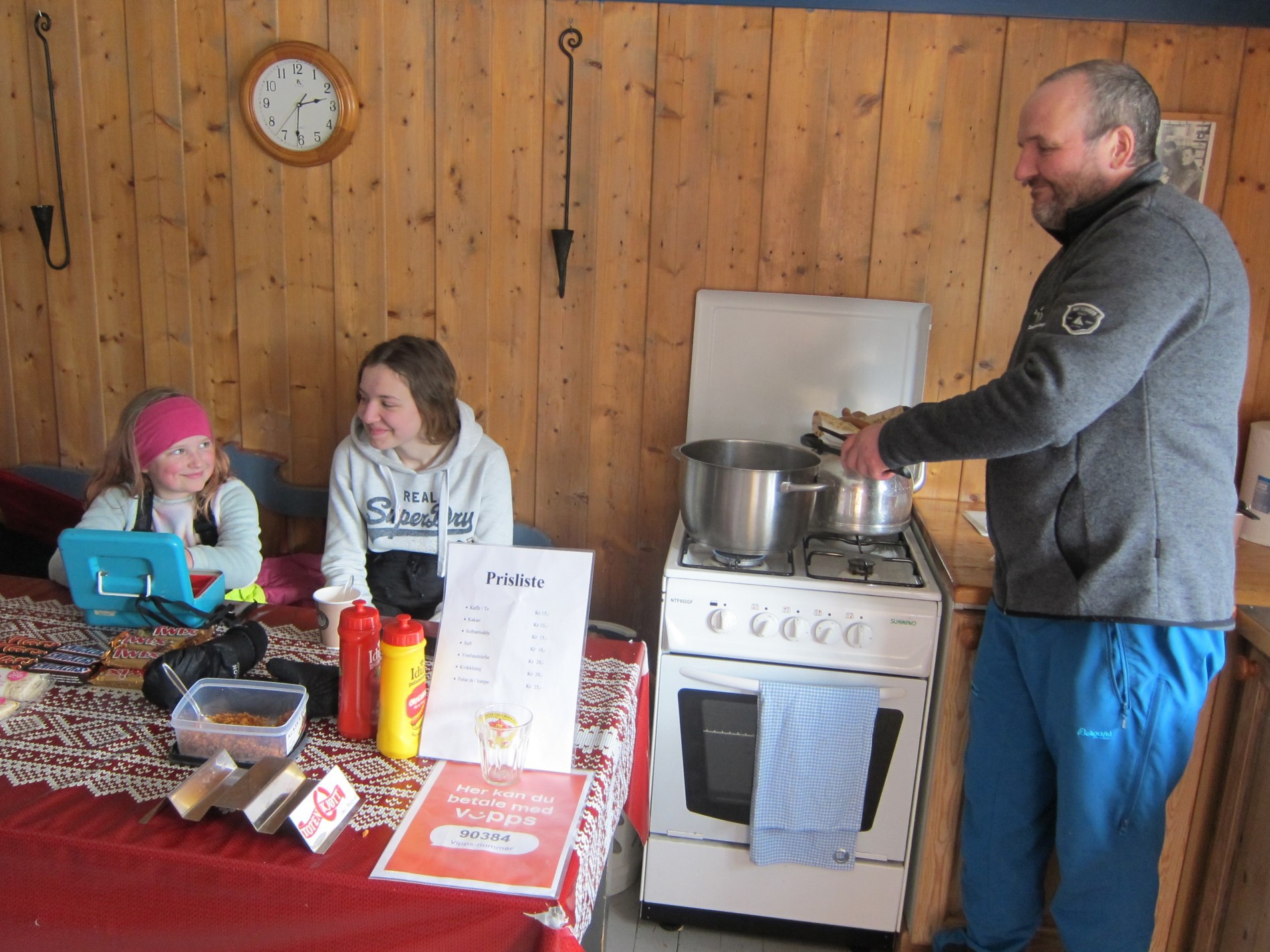 Hyggelig vertskap på Mæhlumsetra