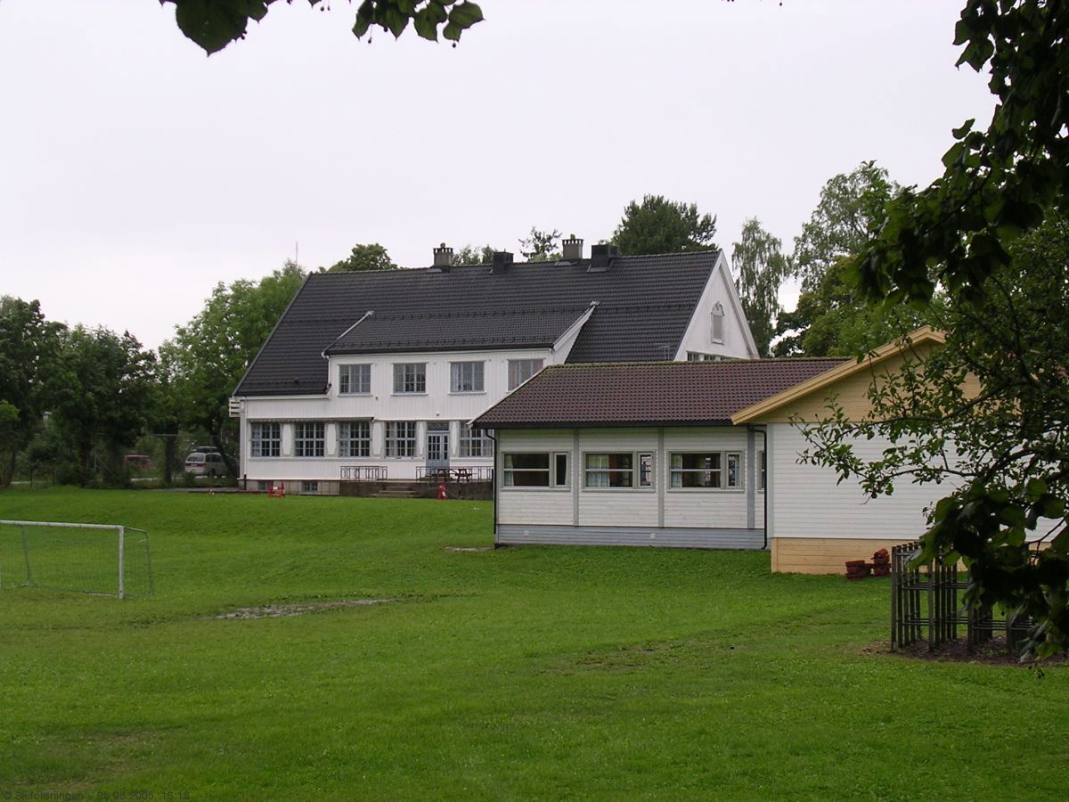 Jansløkka skole en våt augustdag