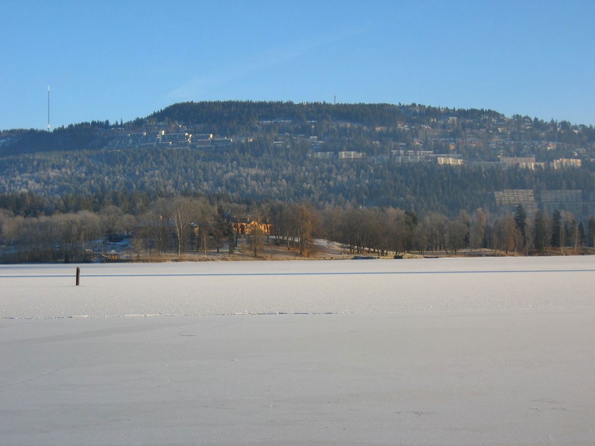 Kontraster ved Bogstadvannet