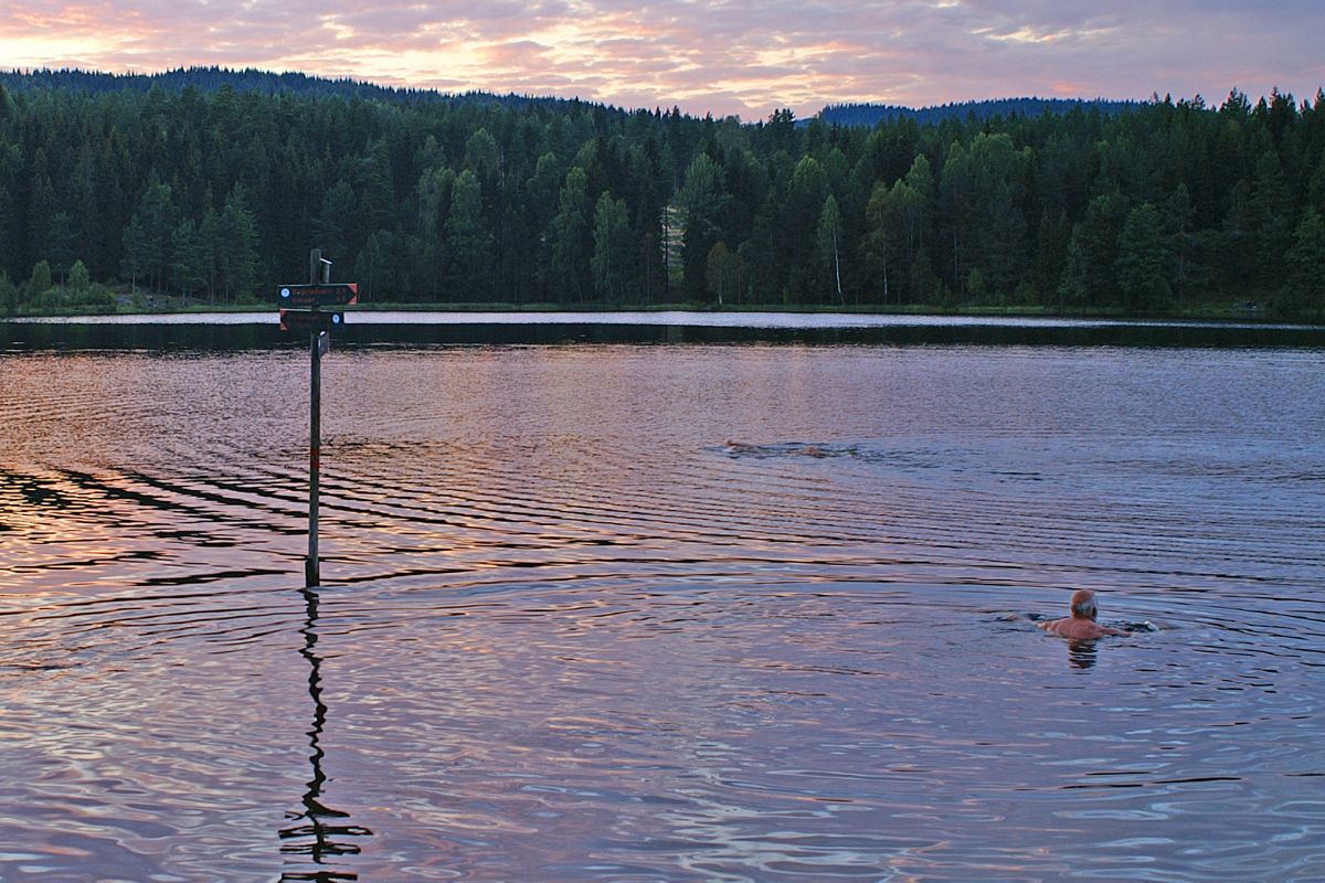 Kveldsbad i Østernvann