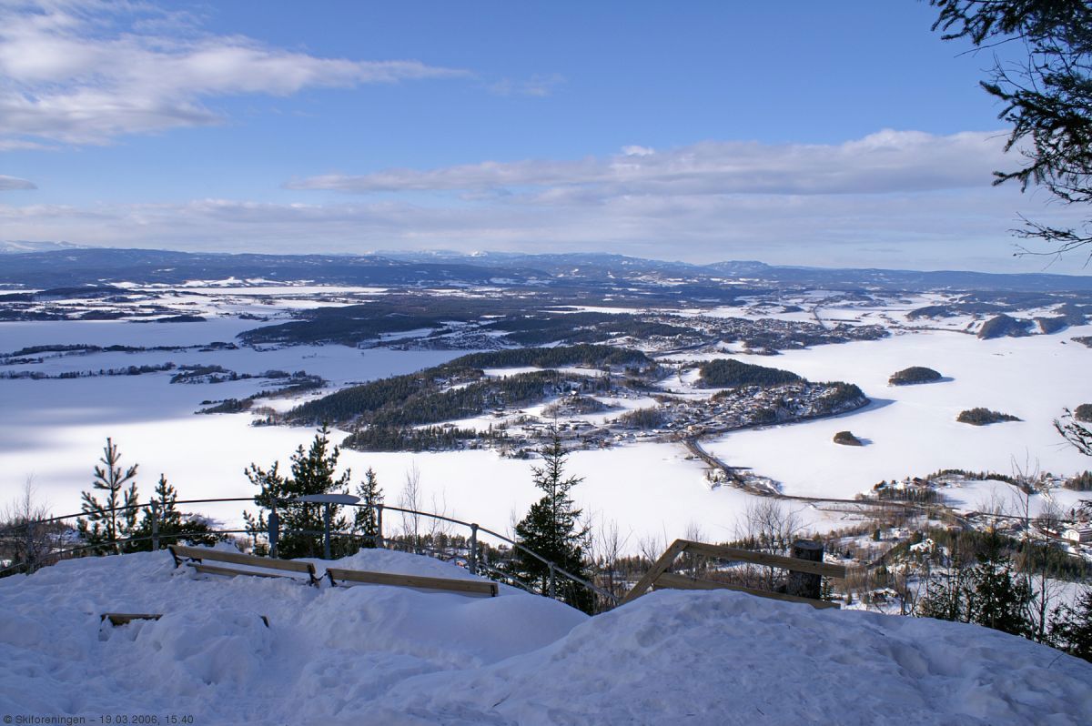 Laaangt der nede er Sundvollen
