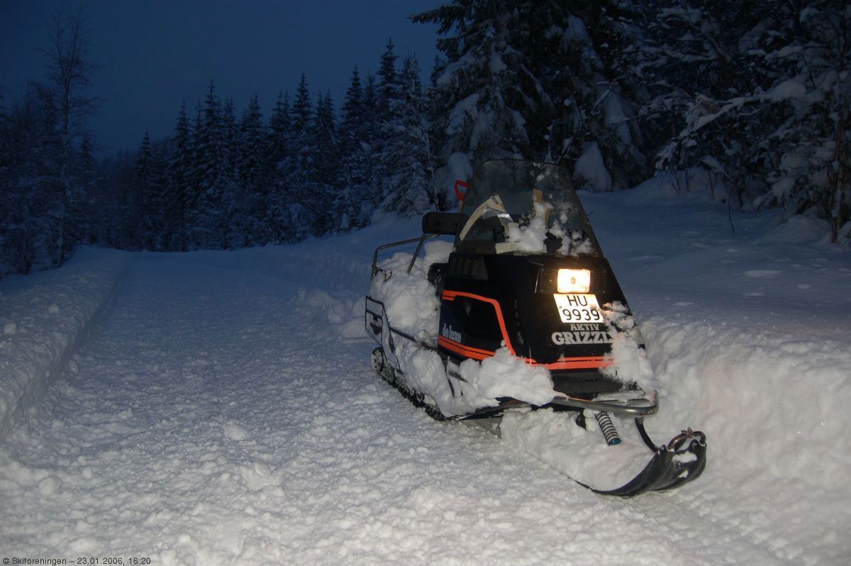 Løypepreparering ved Råsjøen