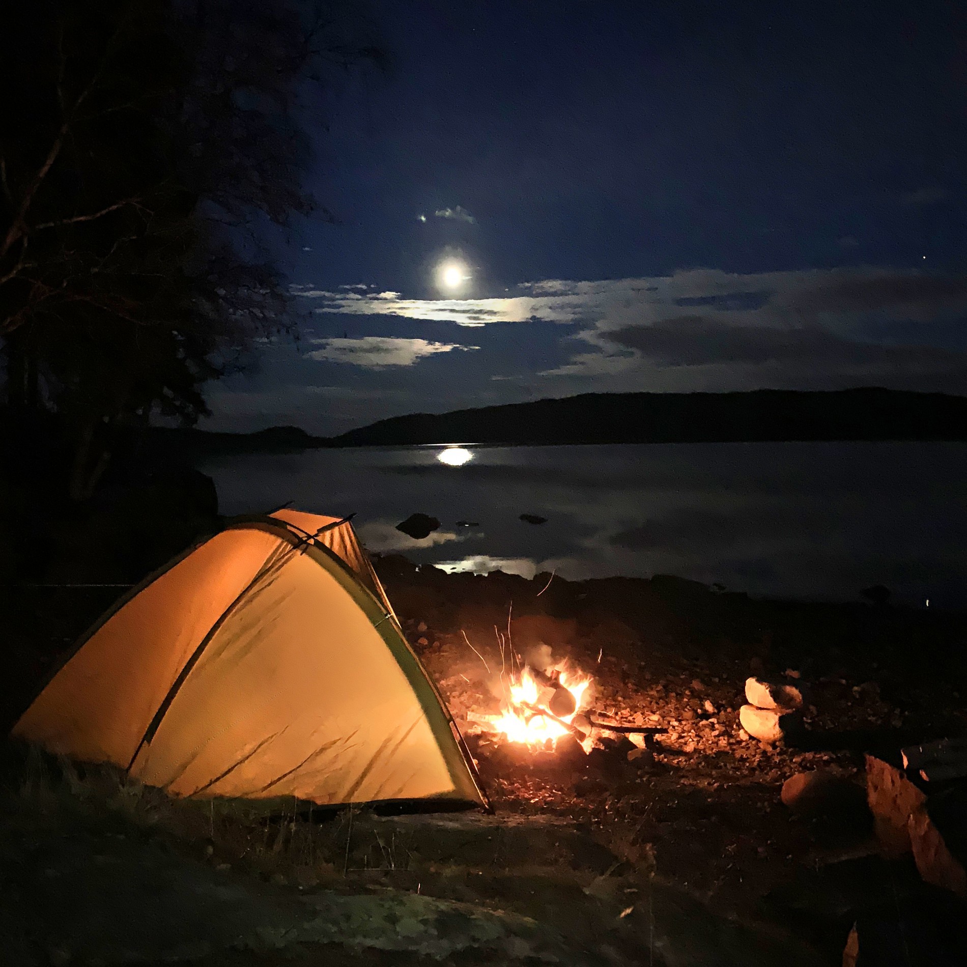 Månelyst på Sæterroa
