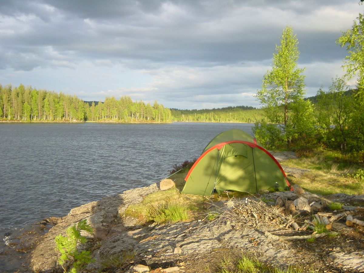 Mørke skyer i solnedgang ved Skysskafferodden