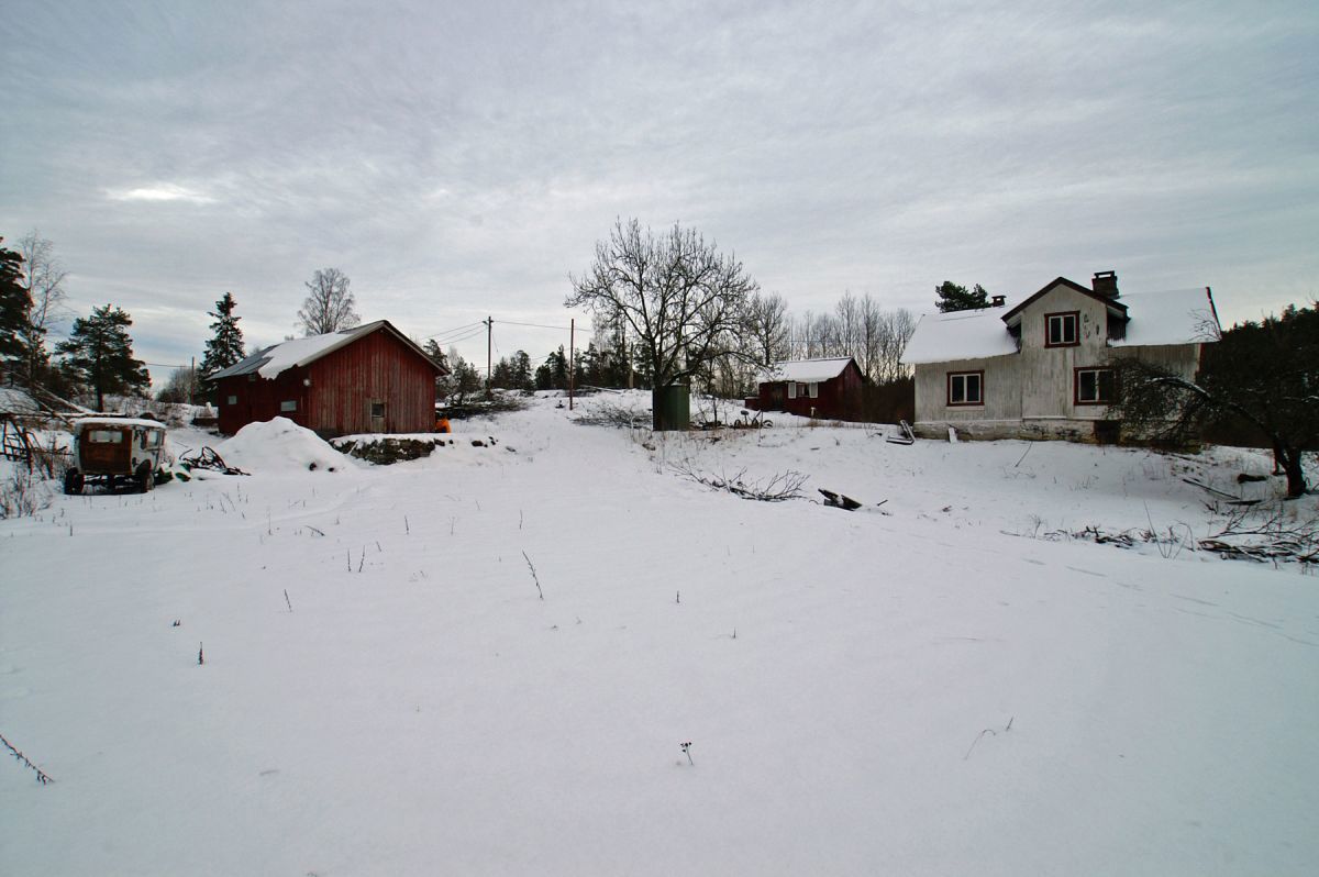 Myrer gård forfaller