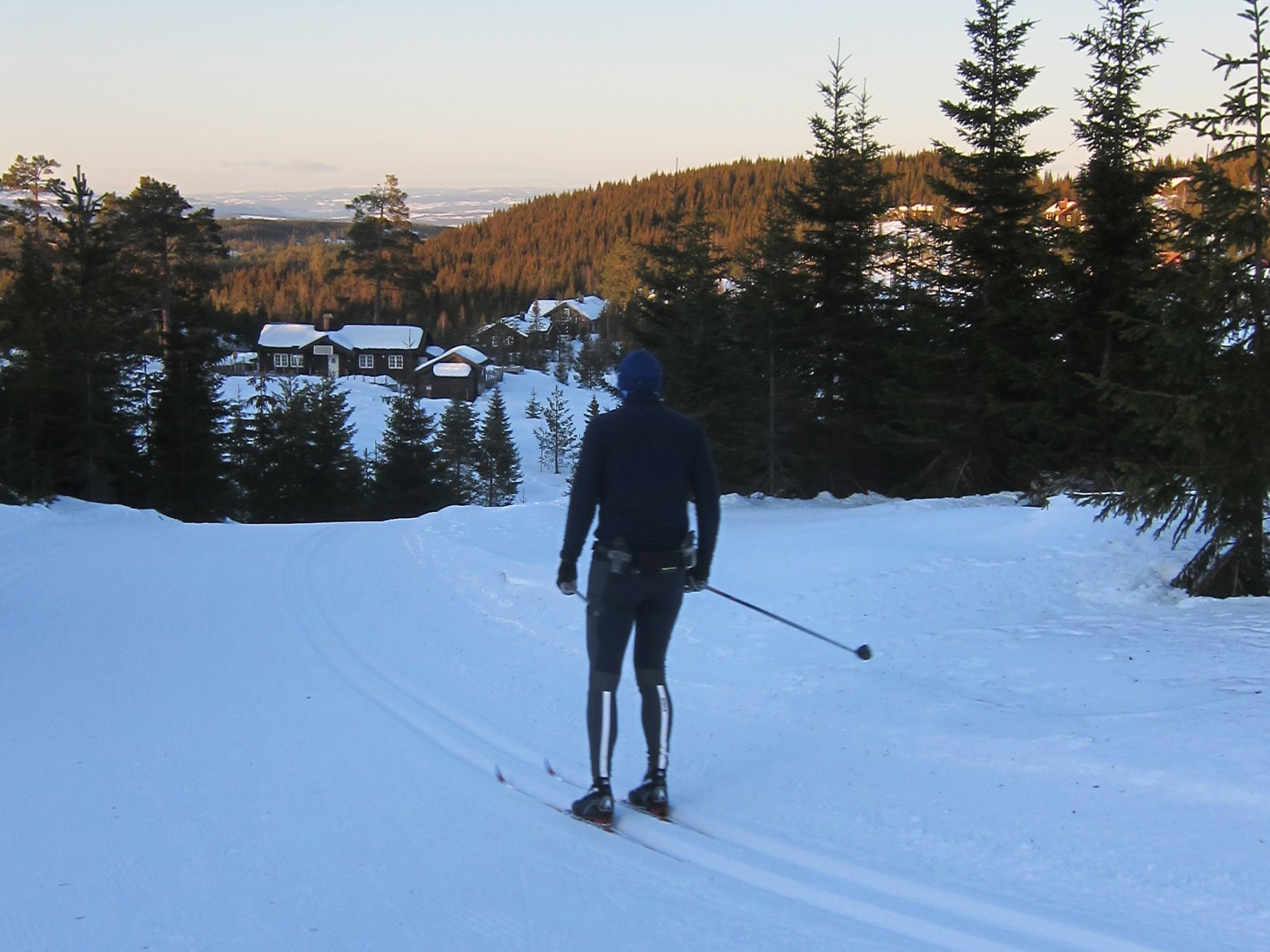 Ned bakken til Sisselrotkampen hyttefelt