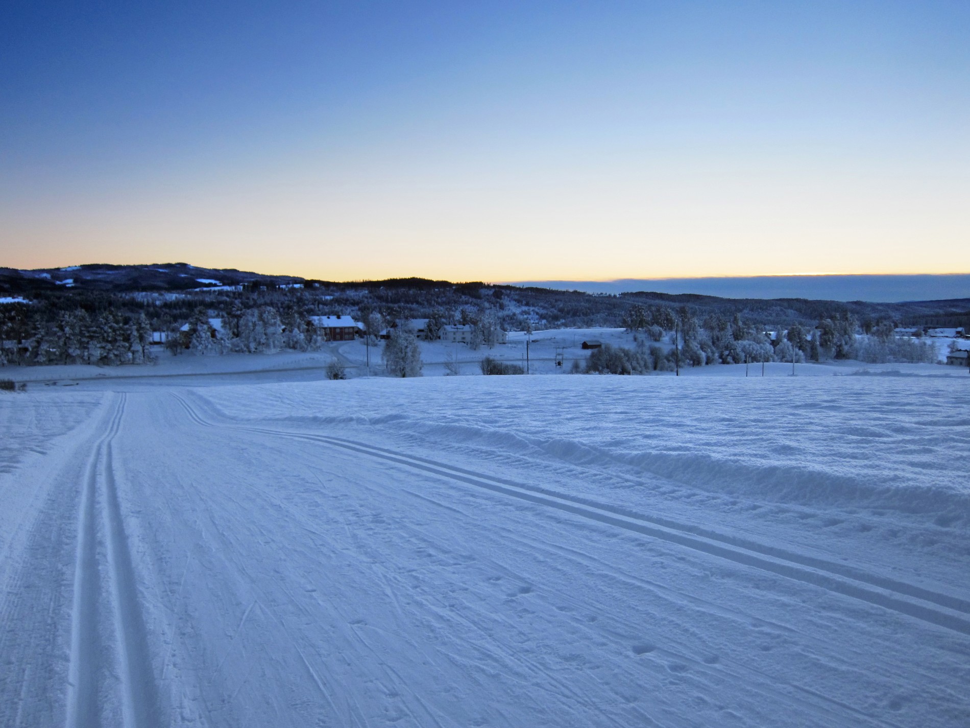 Ned bakkene til Ballangrud