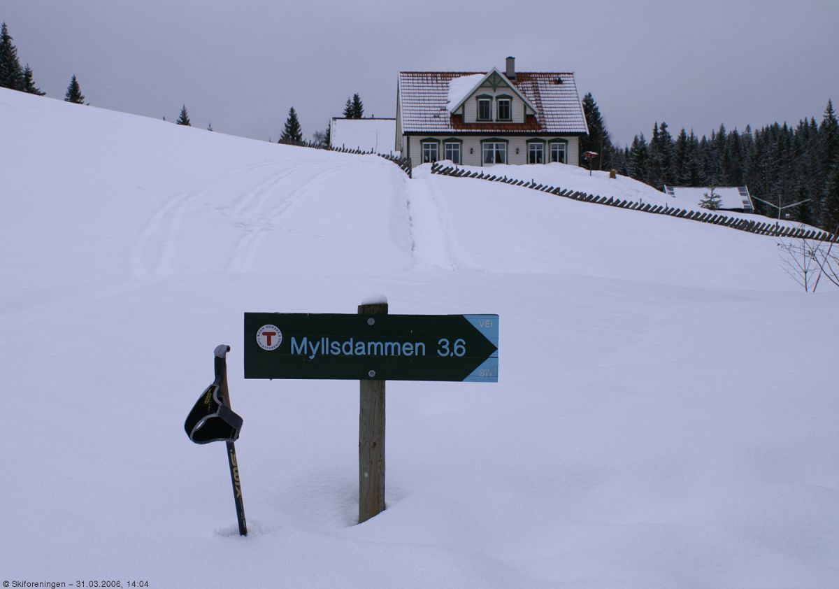 Nok snø ved Brattholt