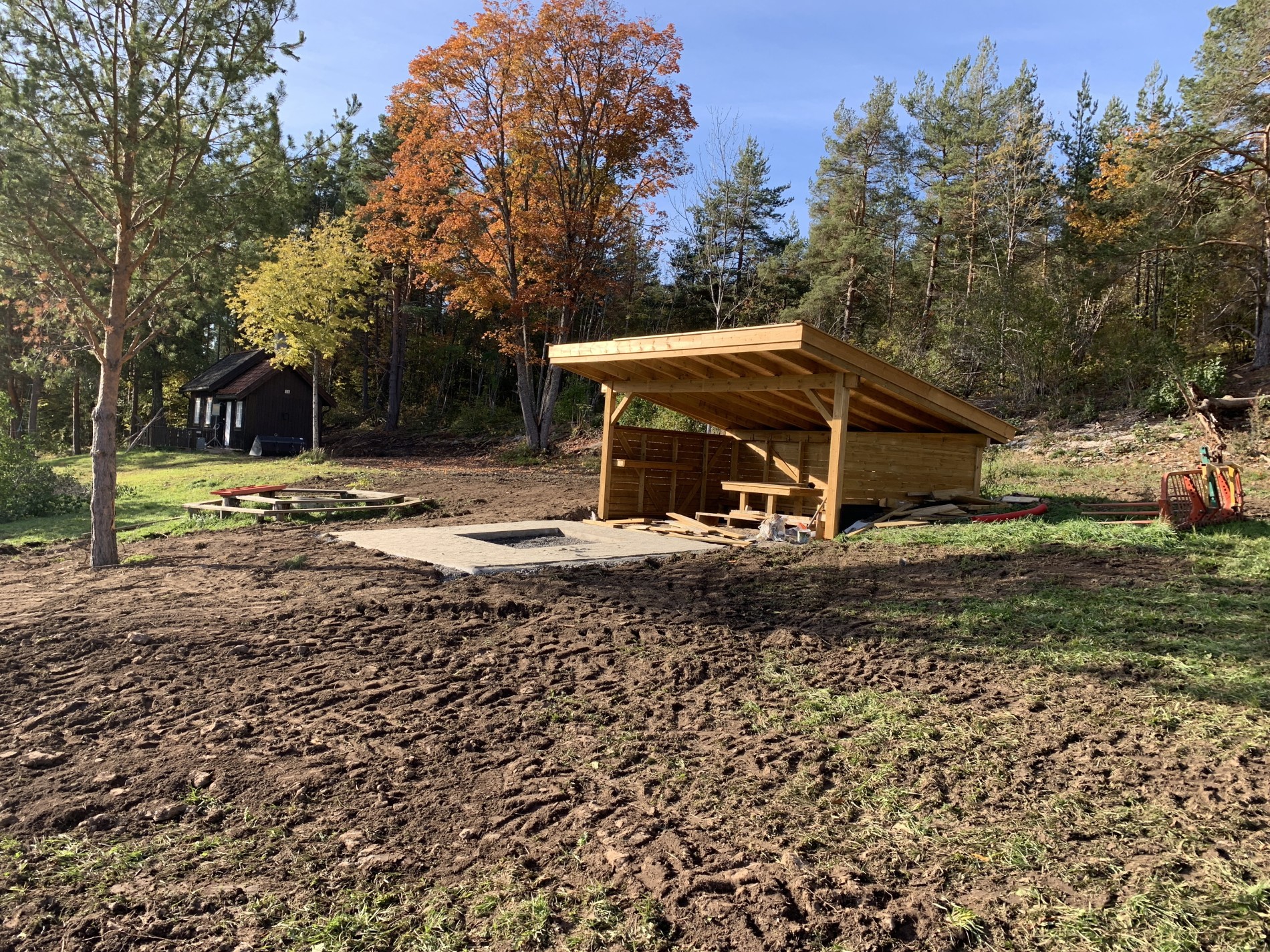 Ny gapahuk ved Heksehuset