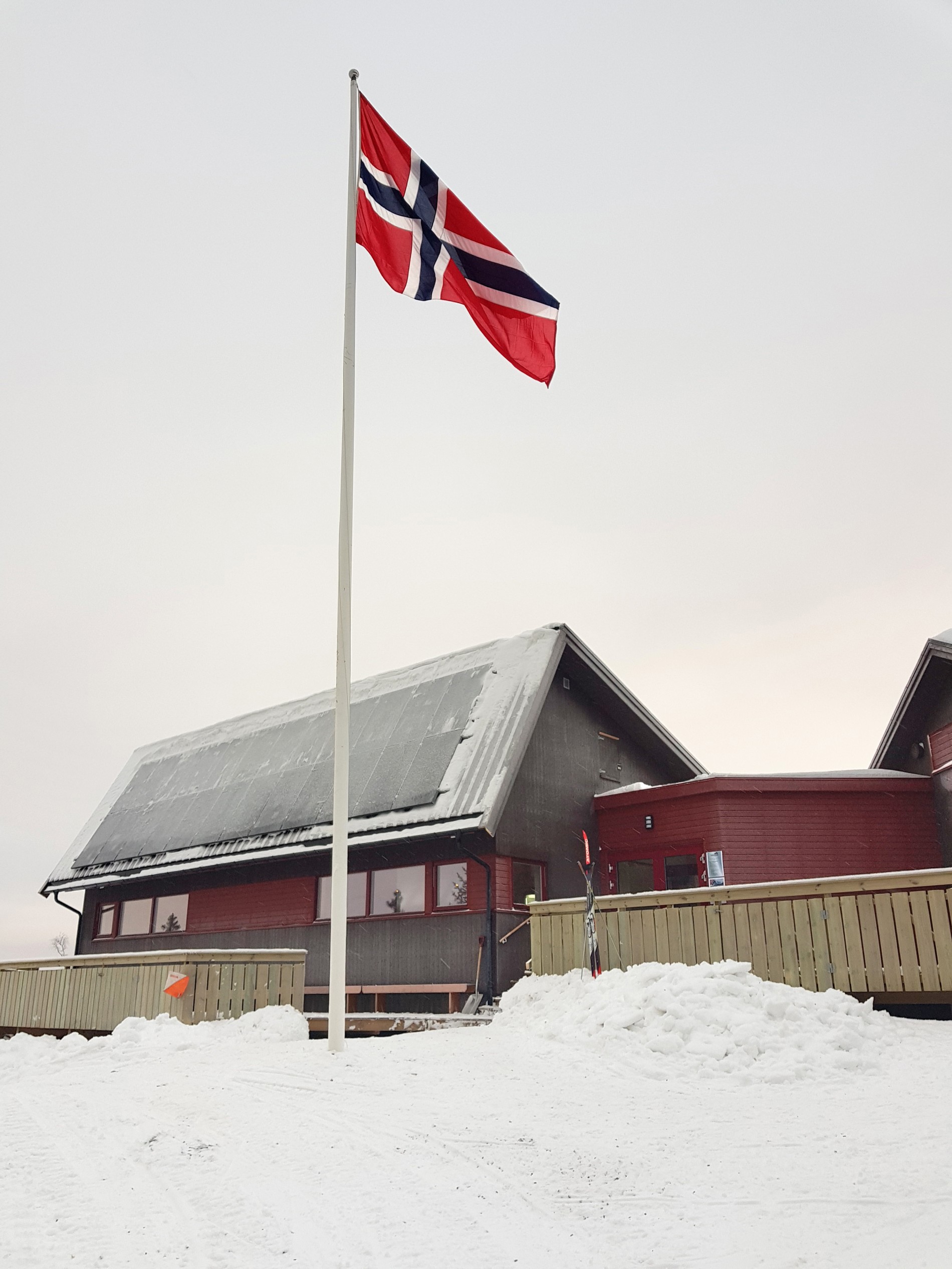 Nytt tilbygg på Lushaughytta