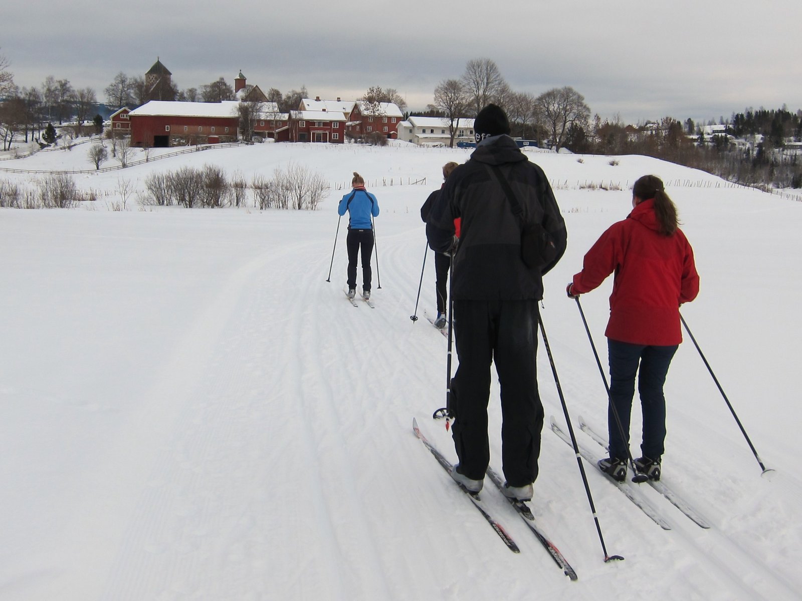 På ski mot Granavollen