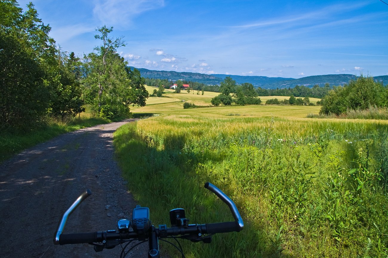 På sykkel mot Butterud