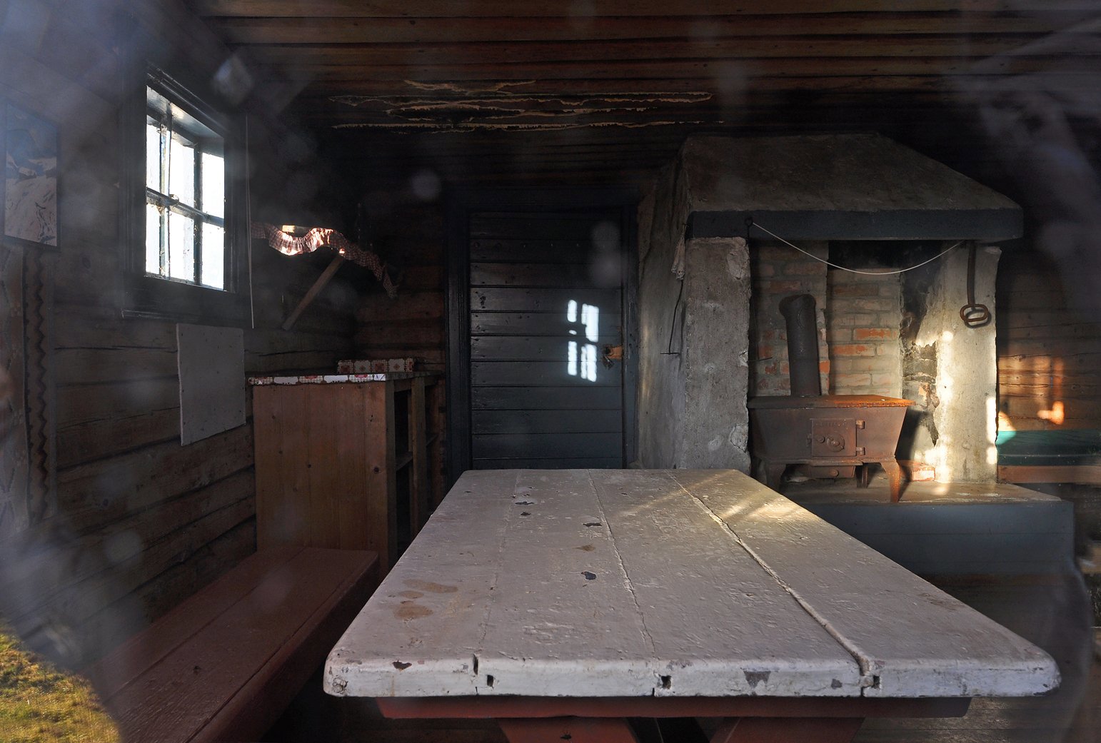 Purvollen. Et kamerablikk gjennom vinduet