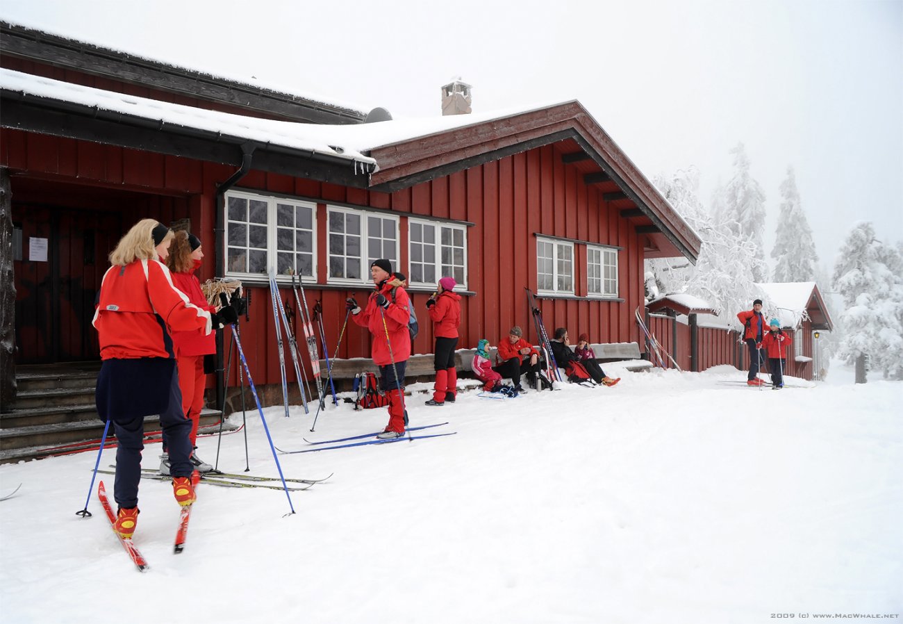 Pust i bakken ved Skjennungstua