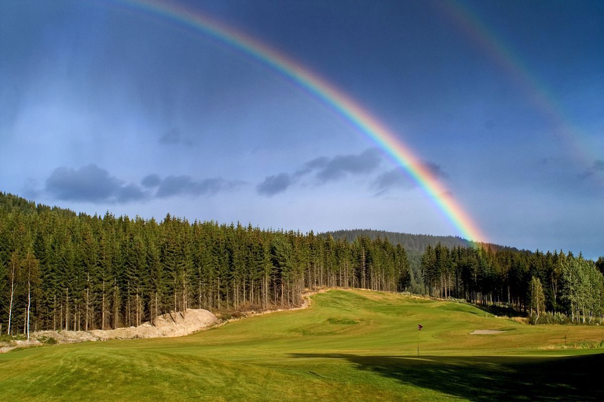 Regnbue over Hakadal