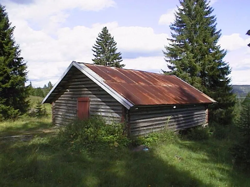 Roen seter - gammelt stølshus