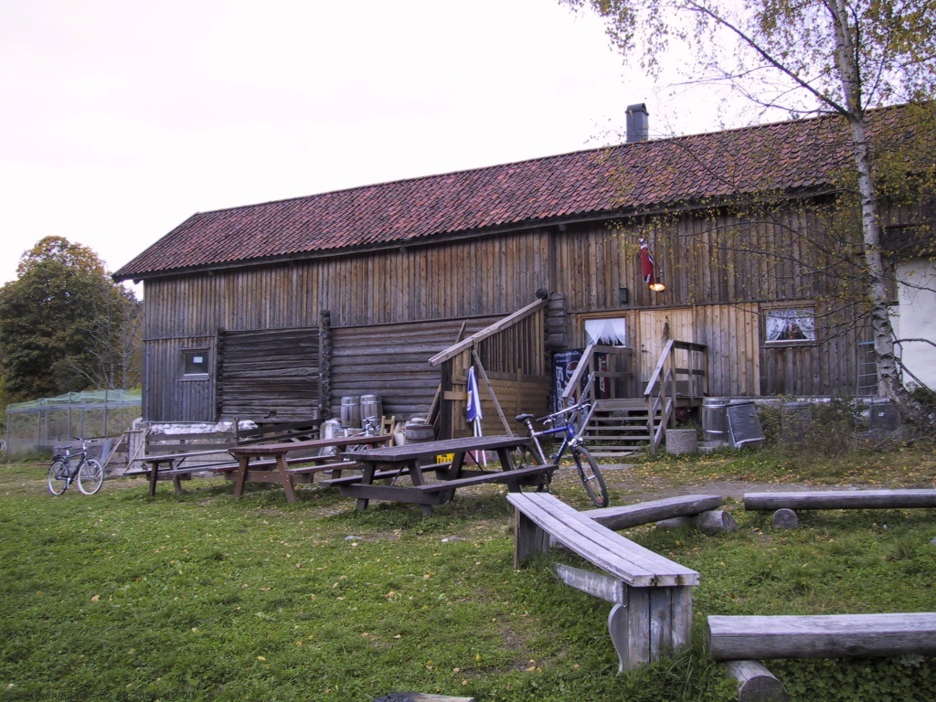 Servering på låven