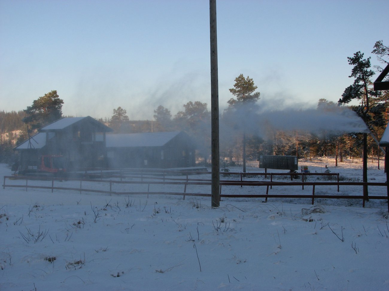 Snøproduksjon på Lygna skisenter