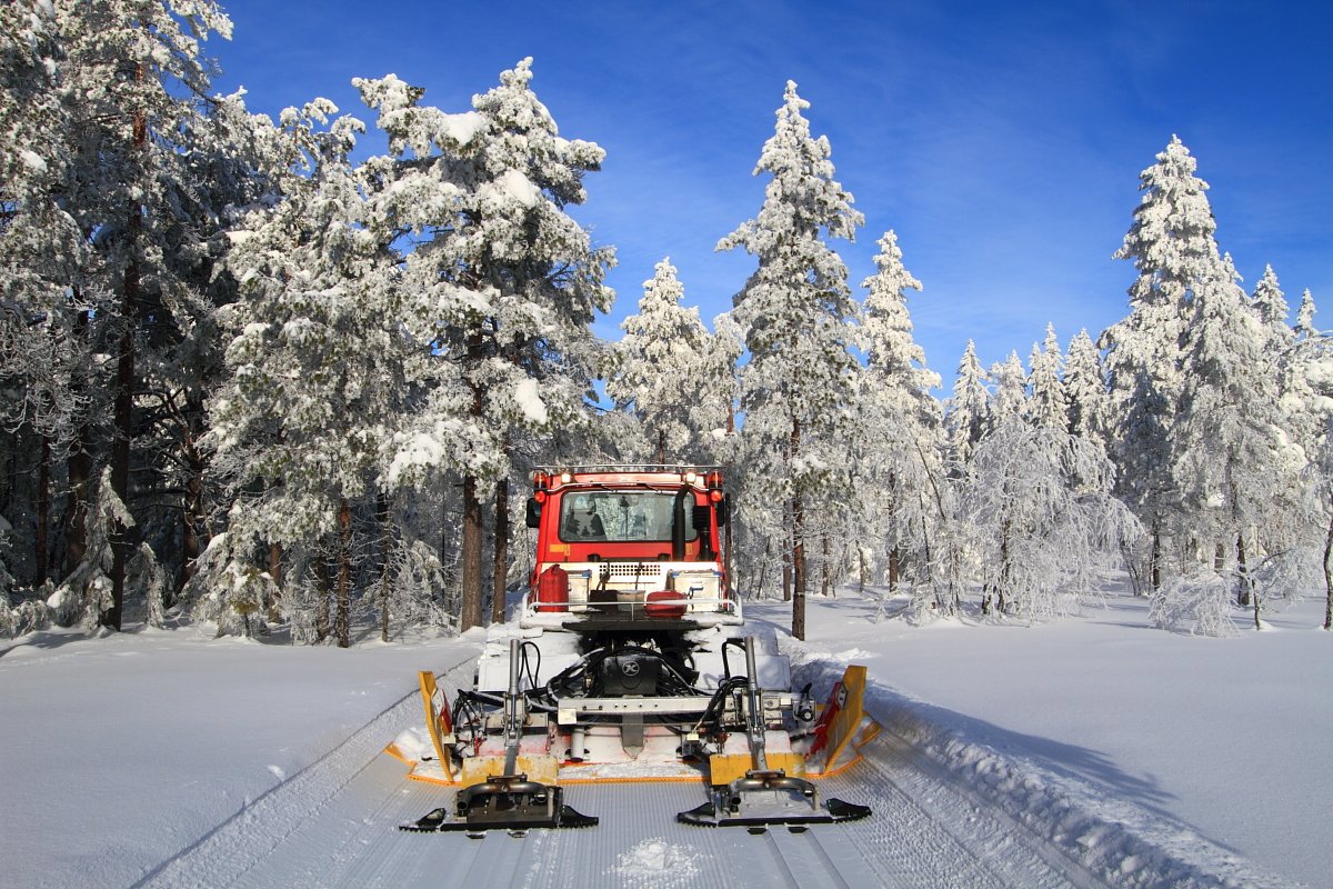 Sol og strøkne spor ved Setertjern