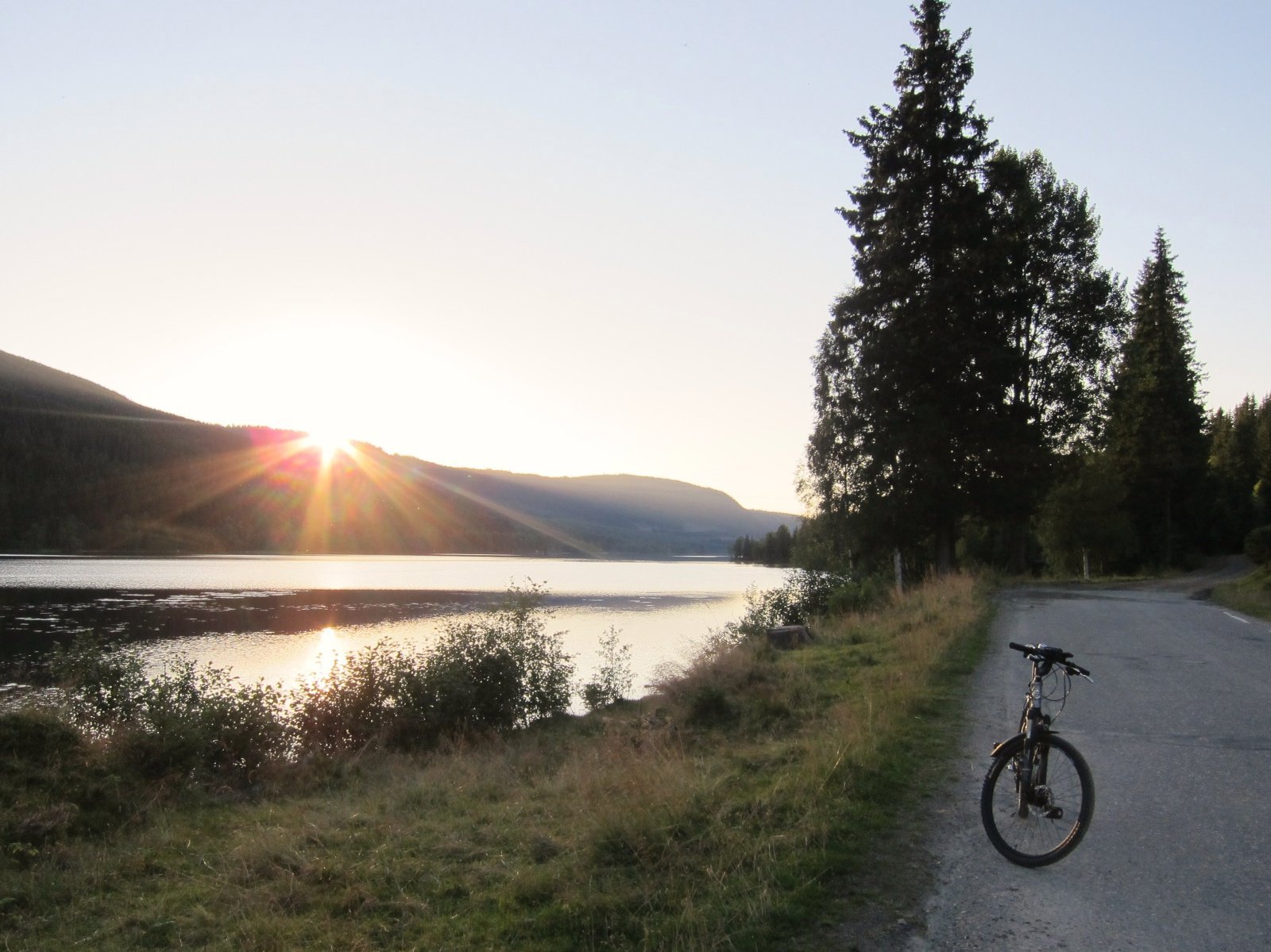 Solnedgang ved Høversjøen