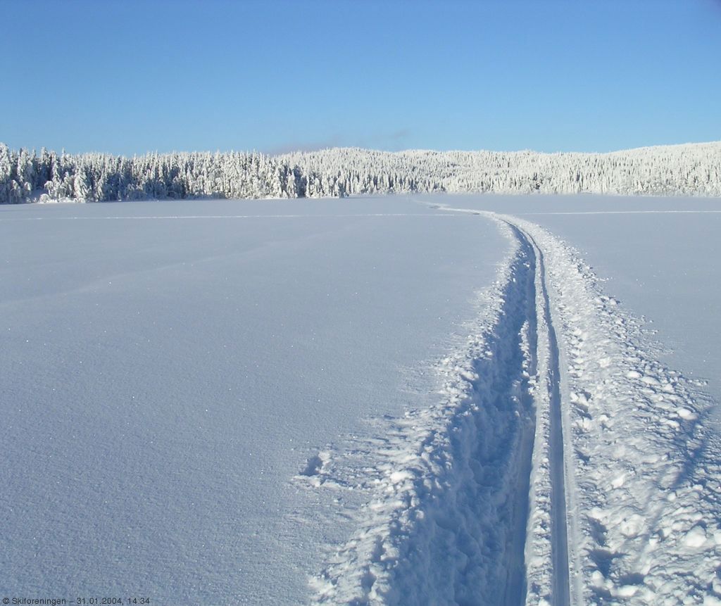 Solslikking over Nordre Heggelivann
