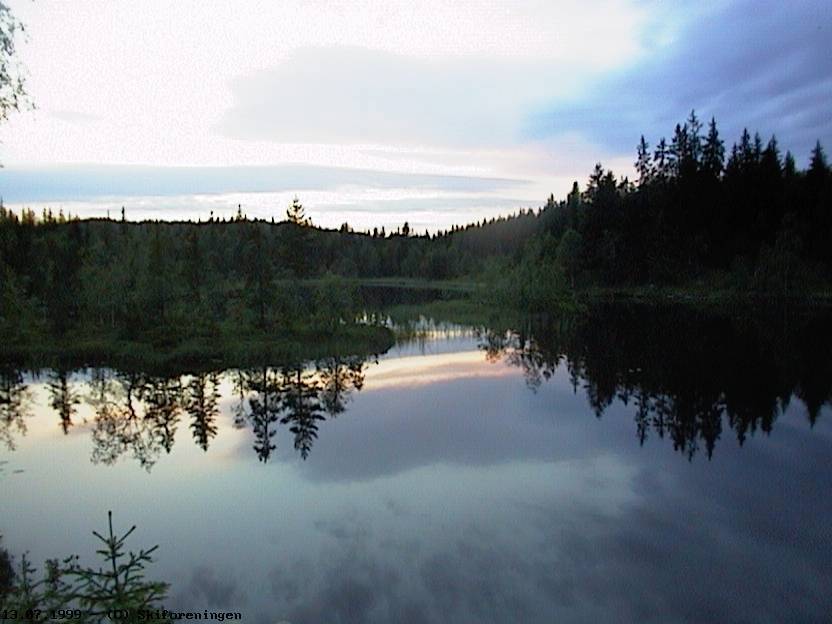 Sommerkveld ved Øyvann