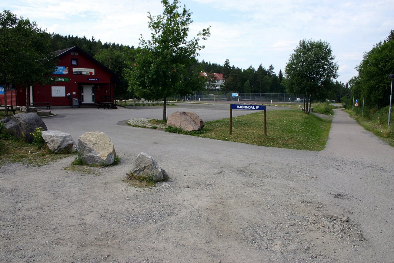 Sommerstille i idrettsparken