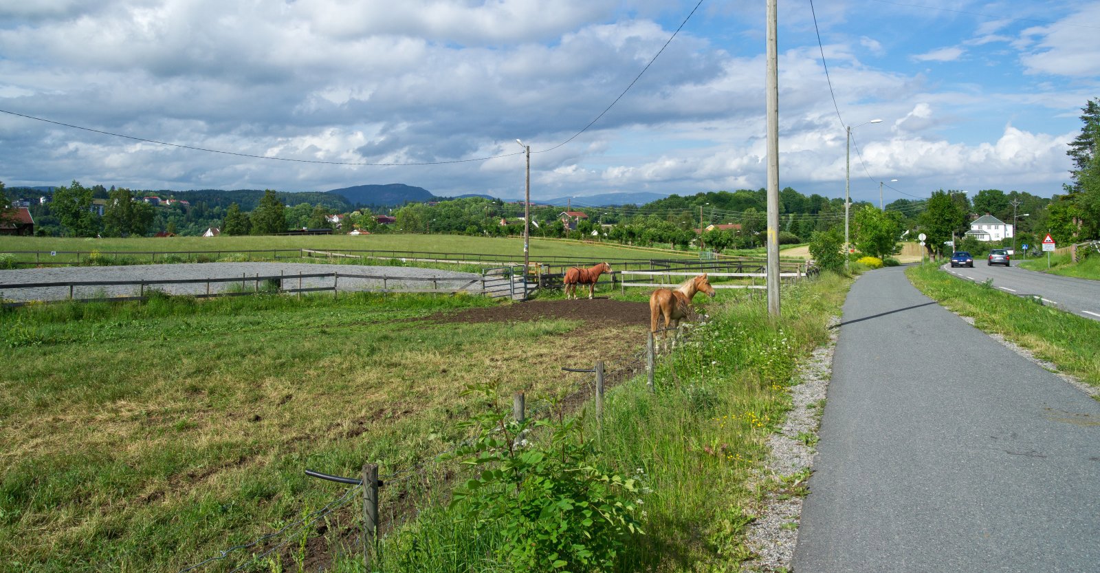 Søndag på Hvalstad