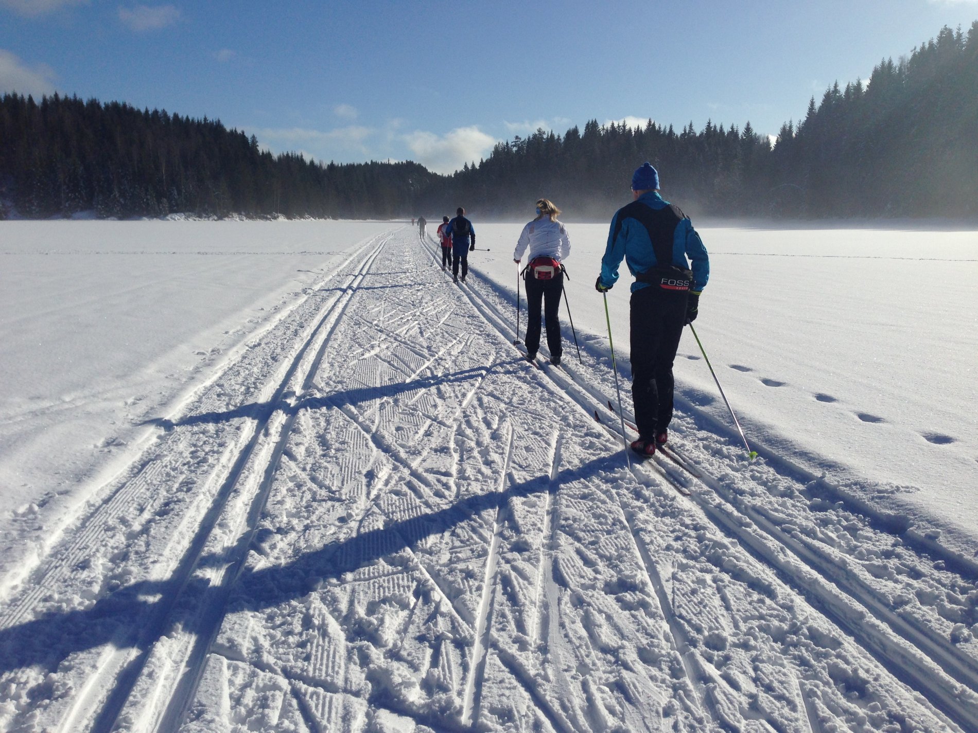 Sørover Fløyta i strålende vær