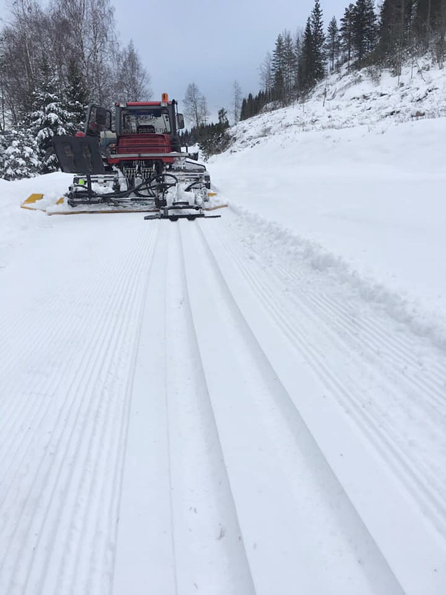 Stormaskinen lager spor ved Utsjøen