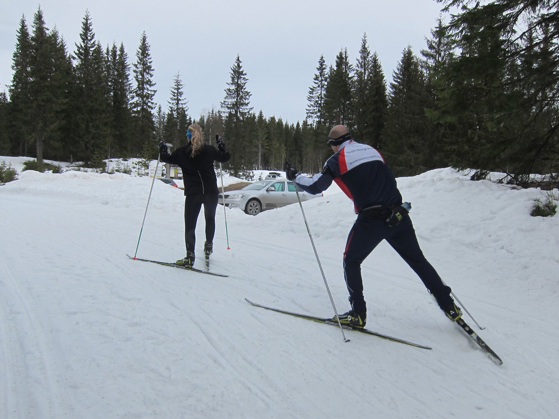 Suser rett forbi Grustaket