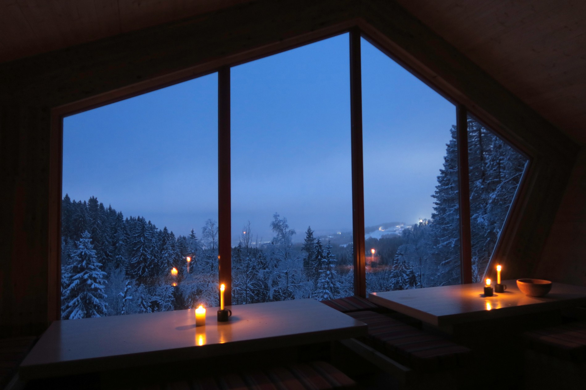 Tidlig morgen i Fuglemyrhytta